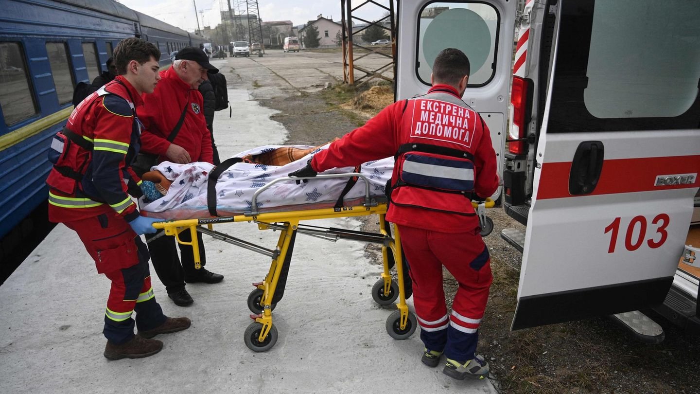 Russlands Krieg: Mehr als 2000 verletzte Ukrainer in europäischen Kliniken – Ungarn würde Putin nicht festnehmen