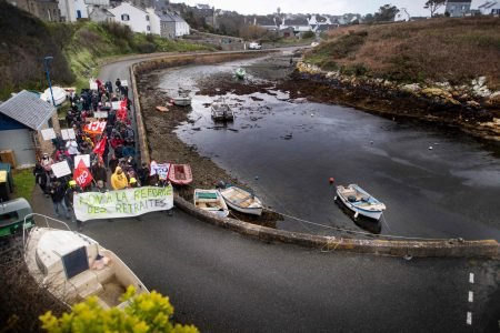 Réforme des retraites : partout en France, des manifestants contre la réforme des retraites dans l’attente de la décision du Conseil constitutionnel