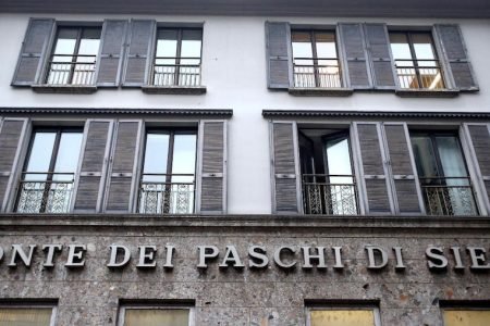 Cautious European inventory markets.  In Milan MPS opens at -5% and aligns with the Treasury promoting worth
 | EUROtoday