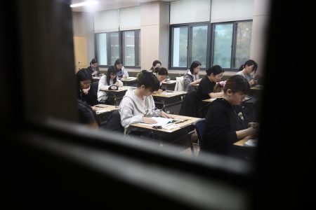 S. Korean college students file lawsuit after Suneung examination ends 1 minute early
 | EUROtoday