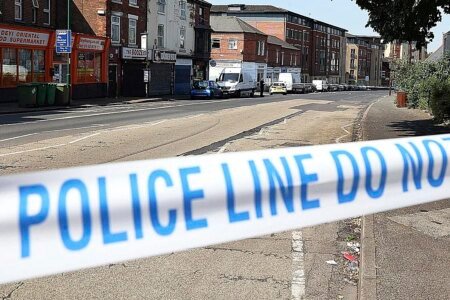 A girl is arrested after discovering the our bodies of three minors in a home in Bristol
 | EUROtoday