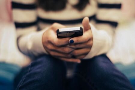 Urgent warning for folks after surge in youngsters sending sexually express photographs | UK | News
 | EUROtoday