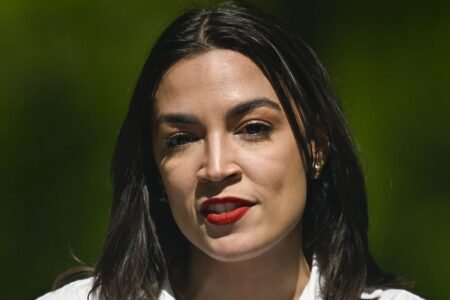 Ocasio-Cortez Rips ‘Functionally Useless’ Senior Dem Over Trump
 | EUROtoday