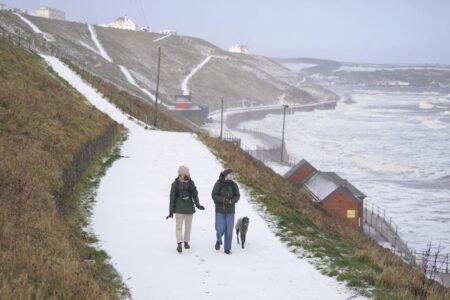 Snow mapped: Where freezing climate will hit UK this weekend with 20-30cm blanket forecast
 | EUROtoday
