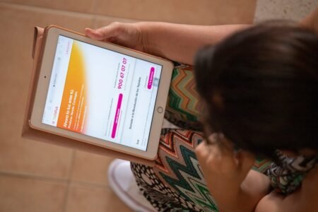 Holaluz workers begin an indefinite strike towards the elimination of teleworking | News from Catalonia
 | EUROtoday