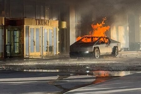 The man who burned to dying in a Tesla in entrance of the Trump lodge in Las Vegas was an lively elite soldier | International
 | EUROtoday
