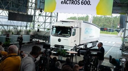 Amazon orders 200 electrical vans from Daimler Truck
 | EUROtoday