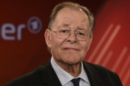 SPD politician Rudolf Dreßler dies on the age of 84
 | EUROtoday