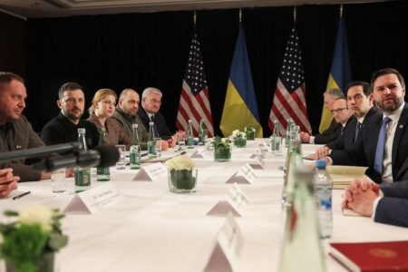 Latest information from the War of Ukraine and Russia | Zelenski, after assembly with the US Vice President: “We need to prepare a plan to stop Putin” | International
 | EUROtoday