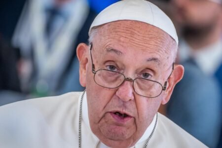 Pope Francis within the hospital: in line with Vatican “critical” in line with the Vatican
 | EUROtoday