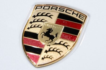 Porsche: helpful in free fall in 2024, however the dividend resists
 | EUROtoday