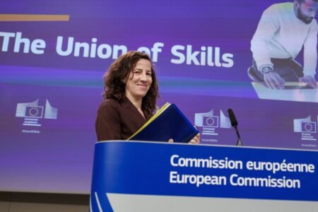 Brussels launches its technique to have extra certified staff who speed up the competitiveness of the EU | Economy
 | EUROtoday