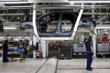 France’s reindustrialisation fell in 2024, in accordance with the economic barometer
 | EUROtoday