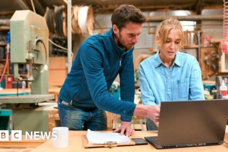 UK financial system shrank by 0.1% in January
 | EUROtoday