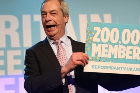 The quarrels in Nigel Farages Party
 | EUROtoday