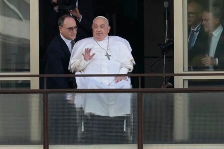 Hemorrhage when awakening: "Pope Francis was increasingly fatigued, two factors could have triggered the stroke"
| EUROtoday