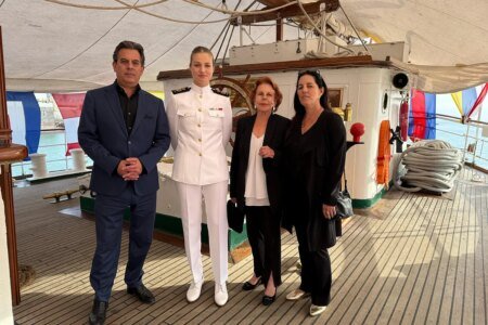 Princess Leonor meets the household of Mario Vargas Llosa in Peru per week after the dying of the Nobel
| EUROtoday
