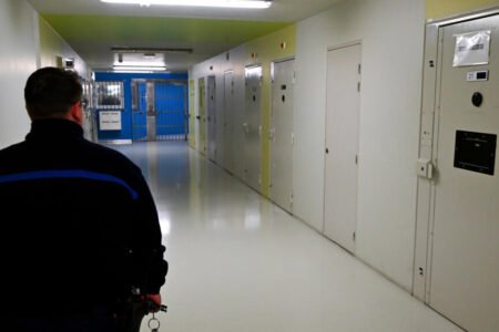 Penitentiary brokers attacked in Isère, the anti -terrorist prosecution seizes the case
| EUROtoday