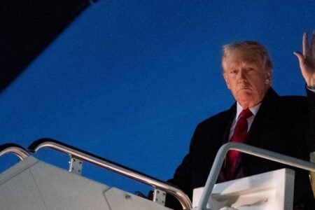 Trump minimizes the exemptions on electronics and heralds new duties on tech. China blocks the exports of uncommon lands
 | EUROtoday