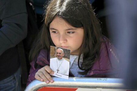 Rome says goodbye to Pope Francis
 | EUROtoday
