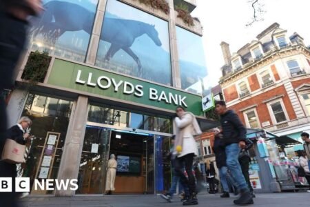 Lloyds accused of failing small companies because it decreased its lending
 | EUROtoday