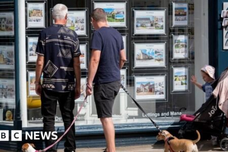 Barclays cuts charges on some mortgages to under 4%
 | EUROtoday