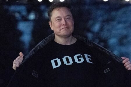 Elon Musk Says He’ll Be Spending Less Time At DOGE Amid Tesla Protests
 | EUROtoday