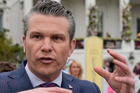 Social Media Brutally Mocks Pete Hegseth’s Pentagon Makeup Studio
| EUROtoday