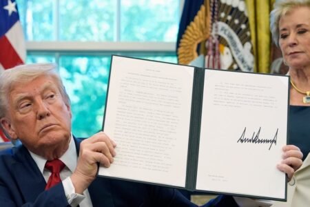 Judge Blocks Trump Push To End DEI Programs In Public Schools
 | EUROtoday
