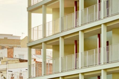 Convert the block into group | From the shooter to town | Culture
 | EUROtoday