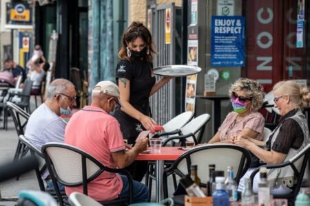 The hire of these over 65 in Spain exceeds 6.4% to the European | Economy
 | EUROtoday
