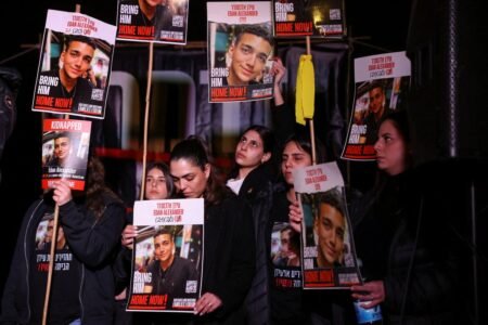 Hamas blames Israeli strike after ‘losing contact’ with American hostage Edan Alexander
 | EUROtoday