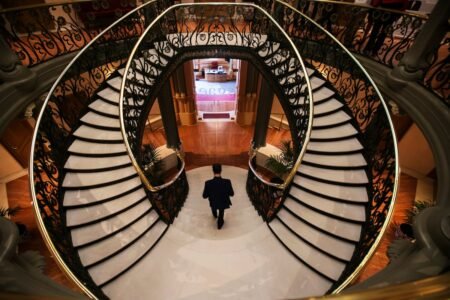 The SGAE obtains the best earnings in its historical past: 390 million euros | Economy
 | EUROtoday