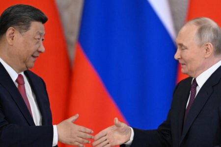 Putin and Xi vow to guard shared model of ‘historic fact’ in Kremlin talks
| EUROtoday