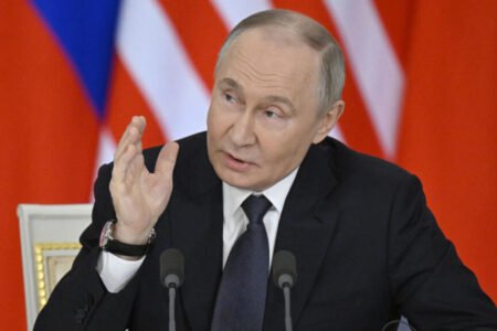 Putin, Zelensky may meet – however not with out sure ‘agreements’, Kremlin says
| EUROtoday