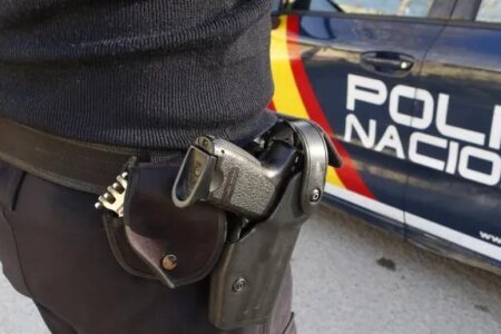 Police cease 19 folks in Valladolid accused of drug trafficking and cash laundering
 | EUROtoday