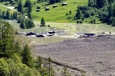 Disory in Swiss Alps: Storage water within the Lötschental flows out safely in the interim
 | EUROtoday