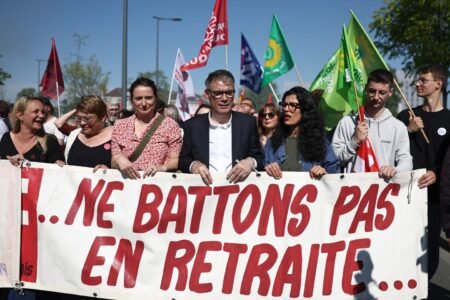 Gathering in Dunkirk in opposition to the postal deletion plan, within the presence of many leftist officers
 | EUROtoday