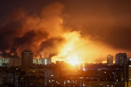 Ukraine, Russian assault with drones on Kiev: at the least 15 injured. Zelensky: “New penalties in Moscow”
 | EUROtoday