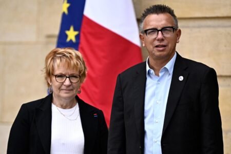 in direction of a joint administration of all of the diets of the personal
 | EUROtoday