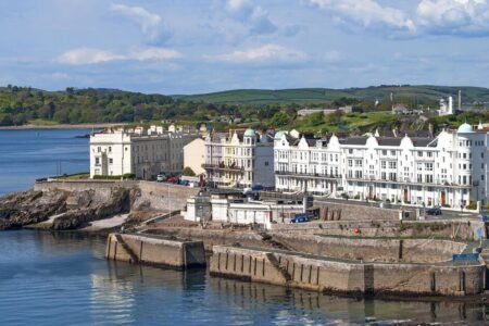 The stunning UK seaside metropolis the place property is £700k cheaper than Sandbanks | UK | News
 | EUROtoday