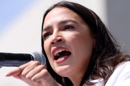 ‘Do I Look Like I Care?’: AOC Shreds Trump’s Border Czar In Blunt Free Speech Reminder
 | EUROtoday