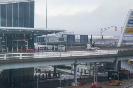 Jury Convicts Woman who Snuck Onto New York-Paris Flight
 | EUROtoday