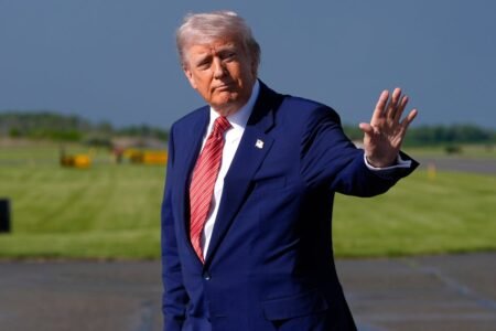 Judge Blocks Trump’s Executive Order Targeting Jenner & Block
 | EUROtoday