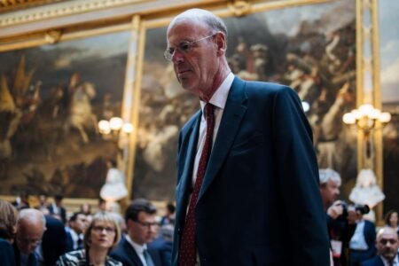“The French economy is dangerously close to the edge of the cliff”
 | EUROtoday