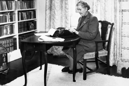 Agatha Christie, lifeless in 1976, is the brand new BBC writing instructor because of AI | Culture
 | EUROtoday
