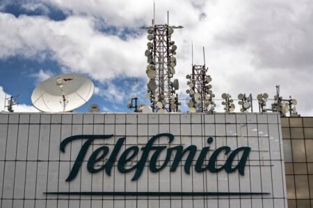 Major cellular community suffers huge outage in Spain weeks after electrical energy blackout
 | EUROtoday