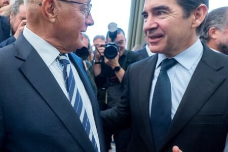 Brussels “do not see reasons that justify the blockade” of the acquisition of Sabadell by the BBVA | Economy
 | EUROtoday