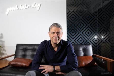 GHD: The two British hairdressers with the hair plates promoted by a legion of 10,000 ‘influencers’ | Business
 | EUROtoday