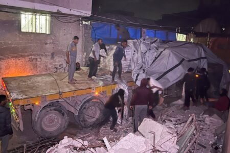 Last hour of the battle within the Middle East, reside | The UN confirms the entry of 90 humanitarian help vehicles in Gaza | International
 | EUROtoday